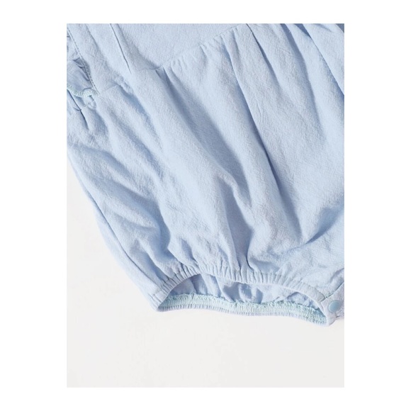 Baby Girl Ruffle Trim Bodysuit 3-6 months NWT - Picture 3 of 4